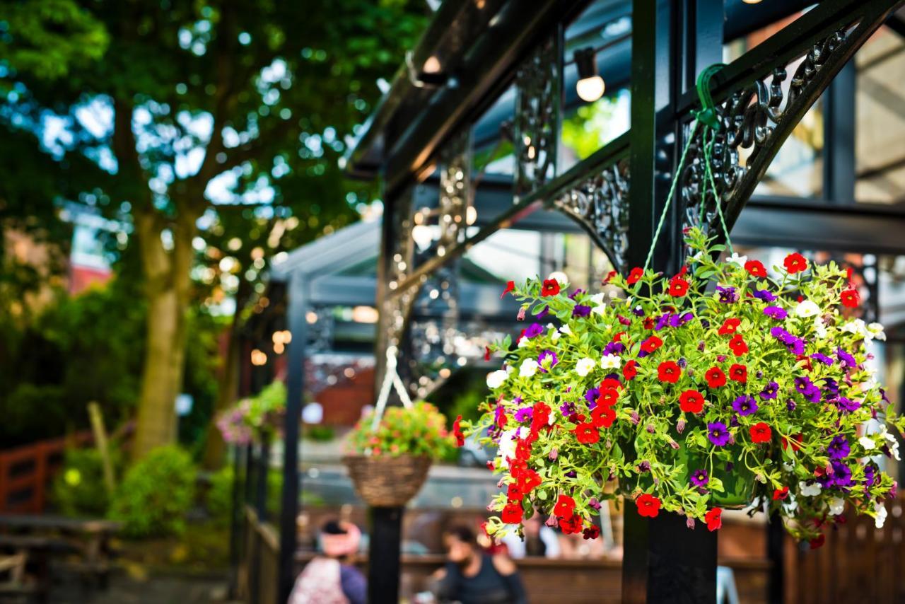 Bowling Green Manchester Bagian luar foto